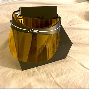 Dior hello visor